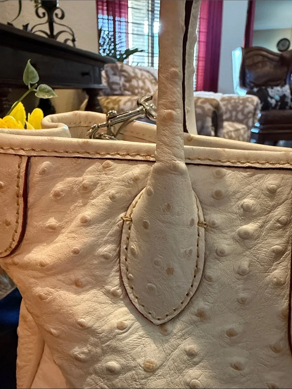 NWOT DOONEY & BOURKE Elegant Ostrich Embossed Leather Handbag-Polished Hardware!